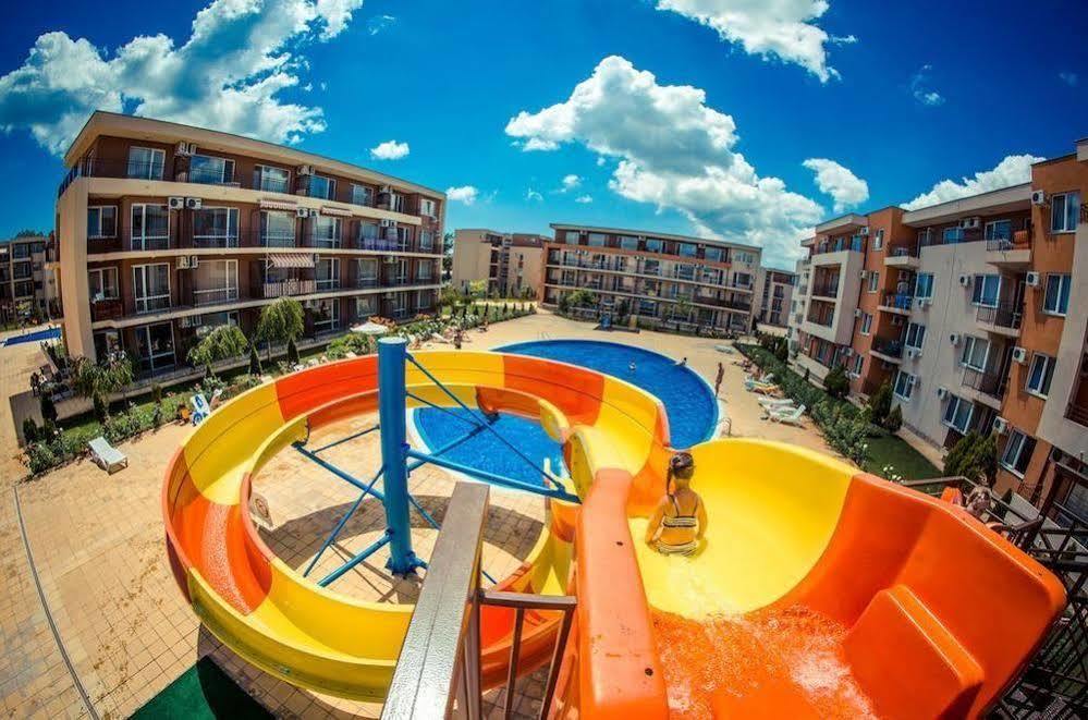 Holiday Fort Golf Club ซันนีบีช ภายนอก รูปภาพ
